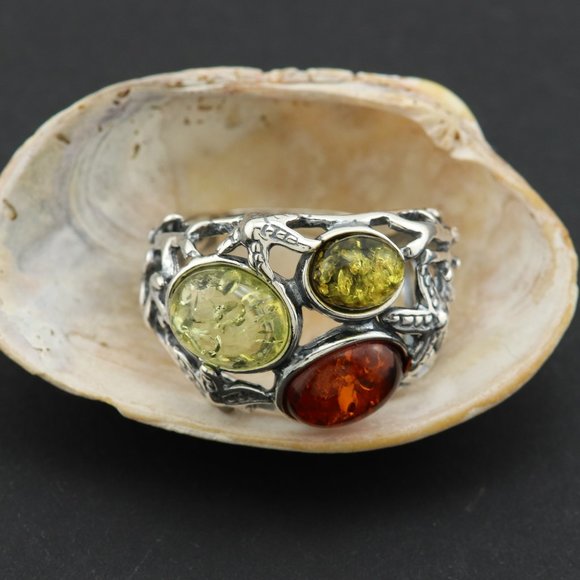 Sterling silver ring with natural Baltic amber, gemstone ring, genuine amber - Picture 3 of 16